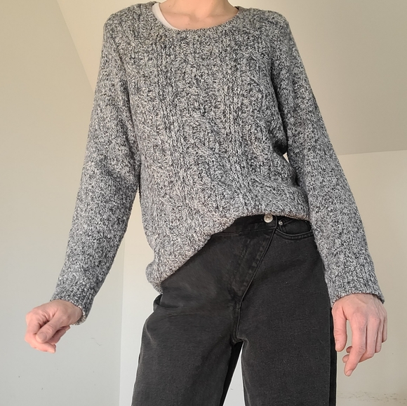 Tommy Hilfiger - Grey knit sweater - Picture 5 of 12